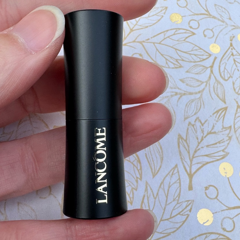 Lancôme L’absolu Rouge 196 French Touch Cream Lipstick